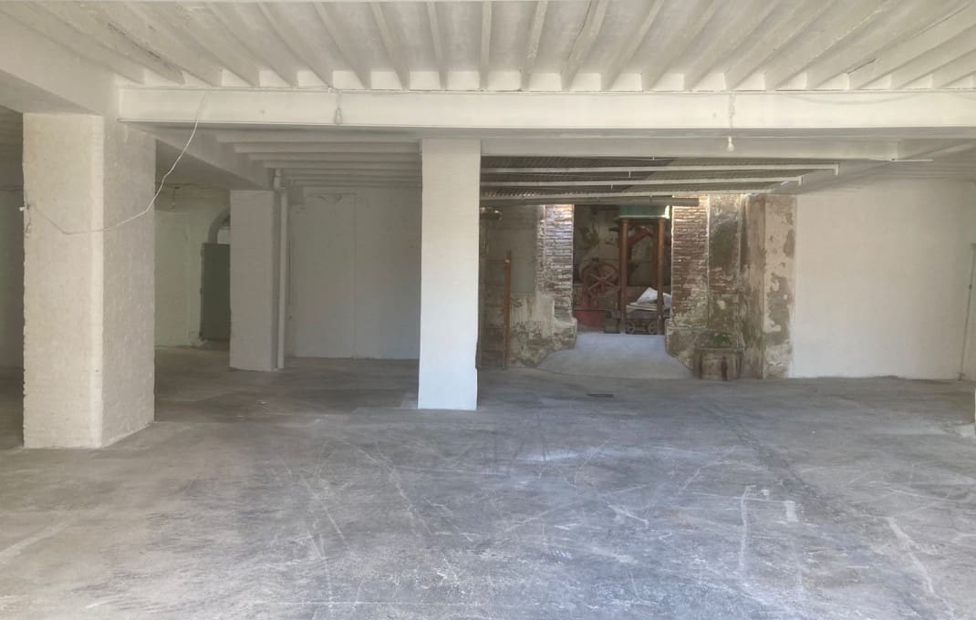 Hotel de 4 habitaciones en Vélez-Málaga en venta con garaje - 350.000 € (Ref: 9549906)