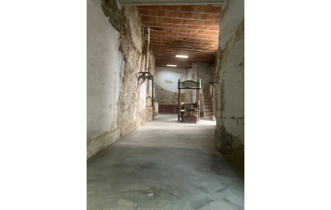 Hotel de 4 habitaciones en Vélez-Málaga en venta con garaje - 350.000 € (Ref: 9549906)