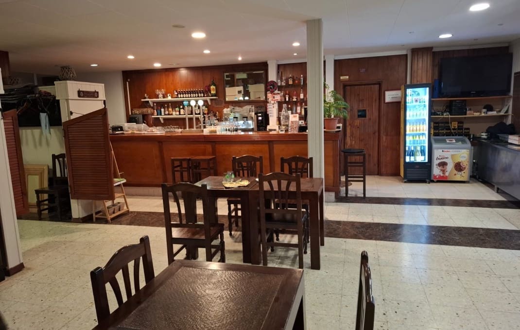 10 bedroom Guesthouse/B & B for sale in Tarragona city with pool - € 1,100,000 (Ref: 9550070)