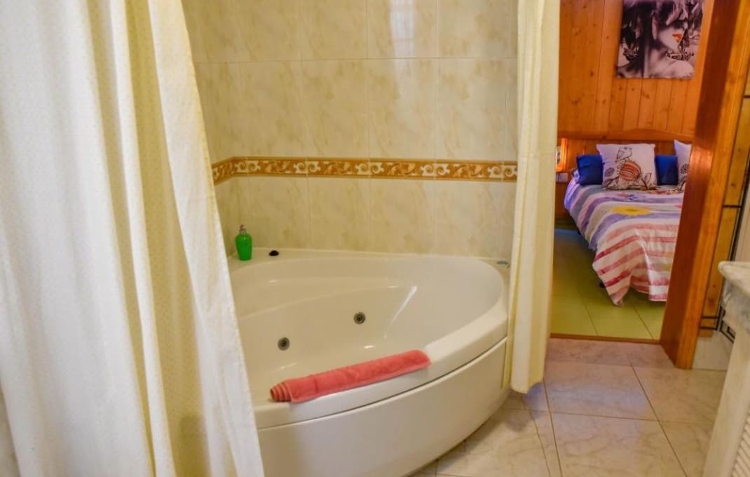 15 chambre Villa/Maison à vendre à Santa Cruz de Tenerife - 1 750 000 € (Ref: 9550080)