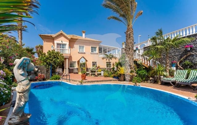 15 chambre Villa/Maison à vendre à Santa Cruz de Tenerife - 1 750 000 € (Ref: 9550080)