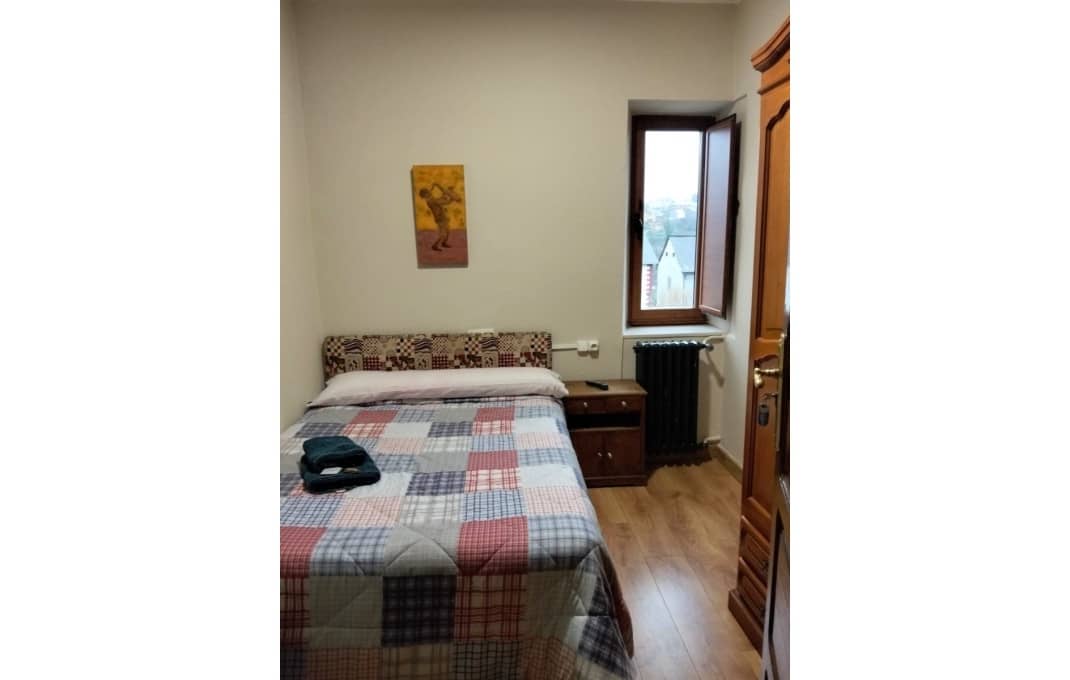 41 Zimmer Pension zu verkaufen in Leon Stadt - 249.000 € (Ref: 9550084)