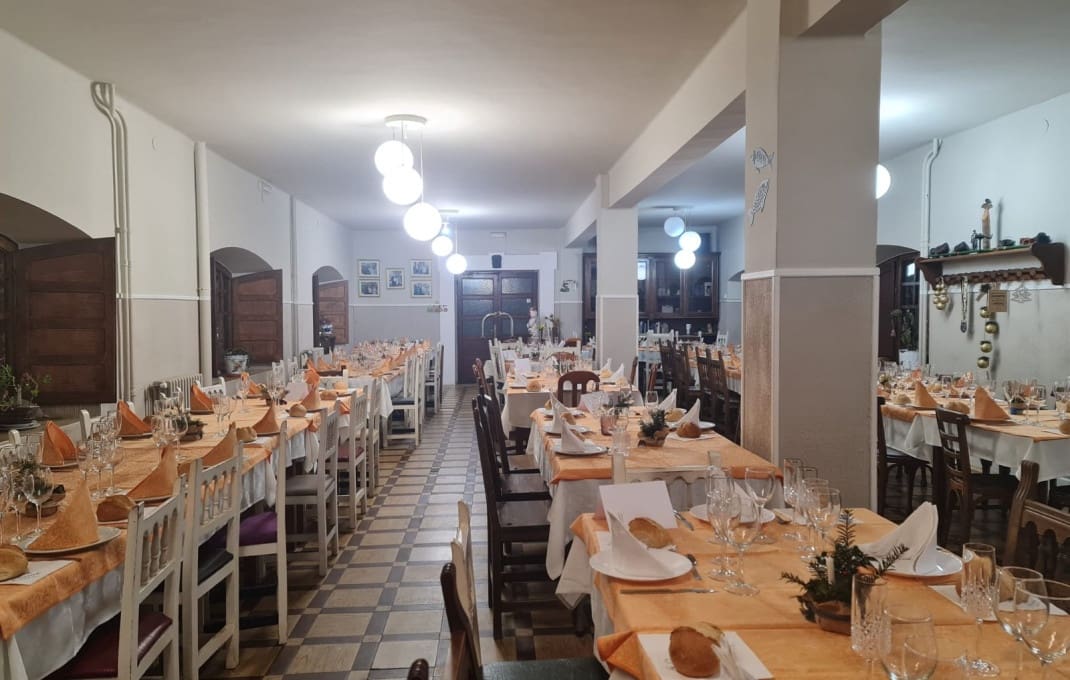 41 Zimmer Pension zu verkaufen in Leon Stadt - 249.000 € (Ref: 9550084)