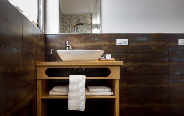 7 quarto Hotel para venda em Anievas - 649 000 € (Ref: 9650361)