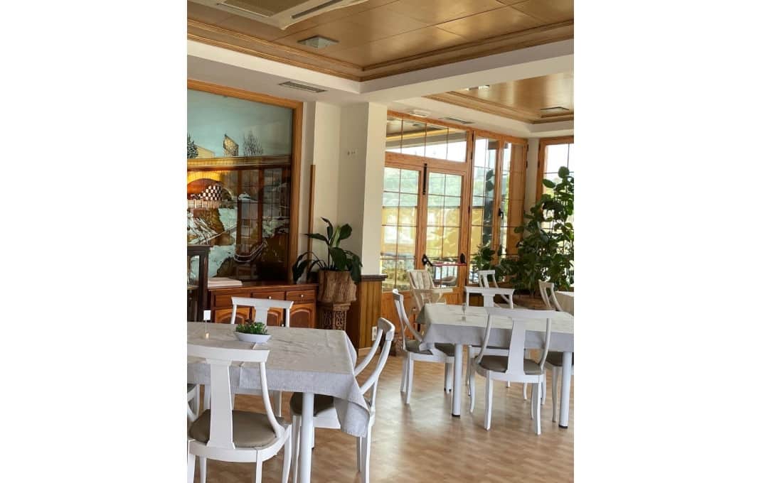 40 bedroom Hotel for sale in Jaen city with pool - € 2,700,000 (Ref: 9827646)