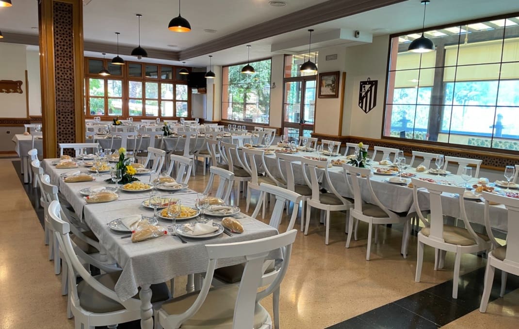 40 bedroom Hotel for sale in Jaen city with pool - € 2,700,000 (Ref: 9827646)
