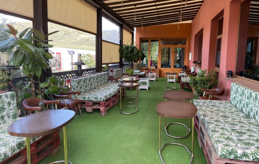 40 bedroom Hotel for sale in Jaen city with pool - € 2,700,000 (Ref: 9827646)