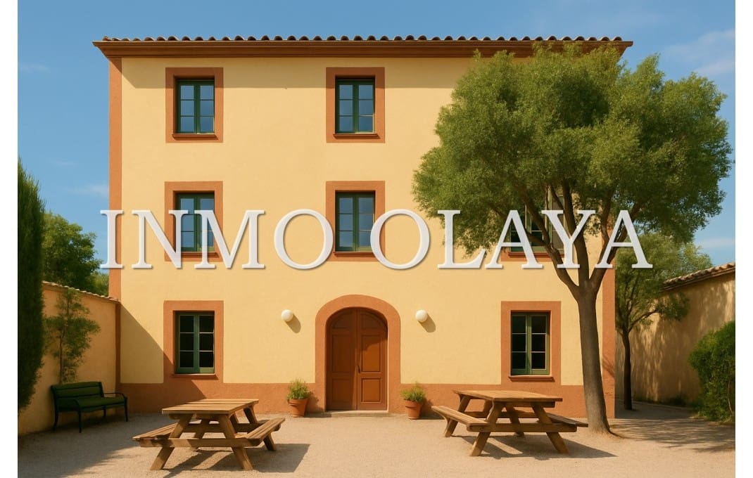 15 bedroom Guesthouse/B & B for sale in Huelva city - € 1,250,000 (Ref: 9925217)