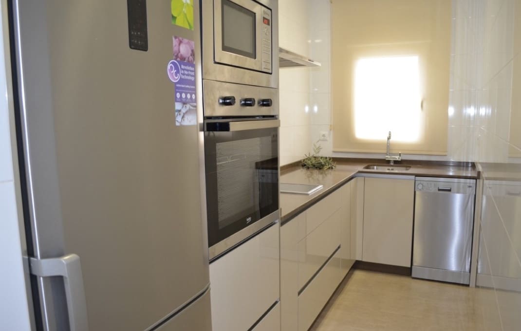 19 soveværelse Hotel til salg i Sevilla by - € 2.000.000 (Ref: 9946722)