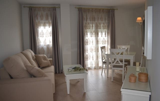 19 soveværelse Hotel til salg i Sevilla by - € 2.000.000 (Ref: 9946722)
