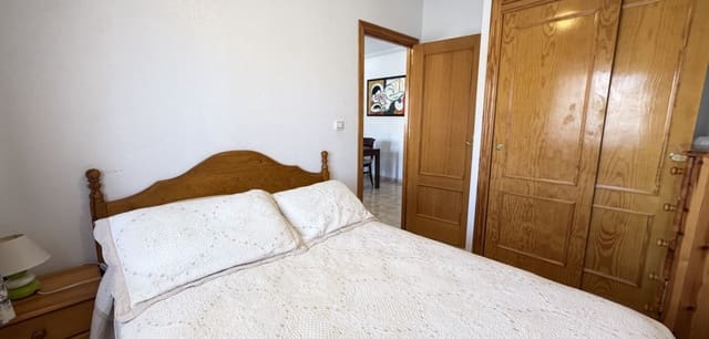Apartamento de 3 habitaciones en La Zenia, Orihuela en venta con piscina - 189.000 € (Ref: 10007569)
