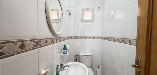 Apartamento de 3 habitaciones en La Zenia, Orihuela en venta con piscina - 189.000 € (Ref: 10007569)