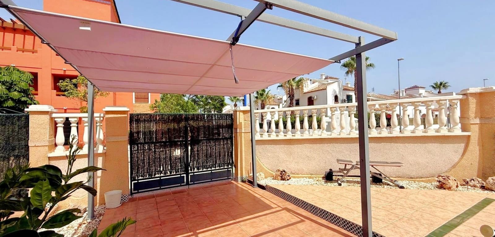 2 bedroom Apartment for sale in Villamartin with pool - € 199,000 (Ref: 10009659)