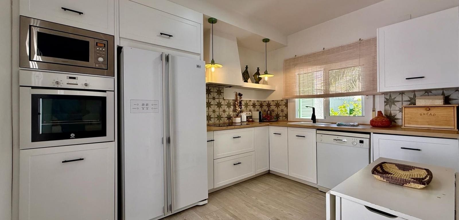 3 soveværelse Villa til salg i Campoamor med swimmingpool - € 435.000 (Ref: 10009660)