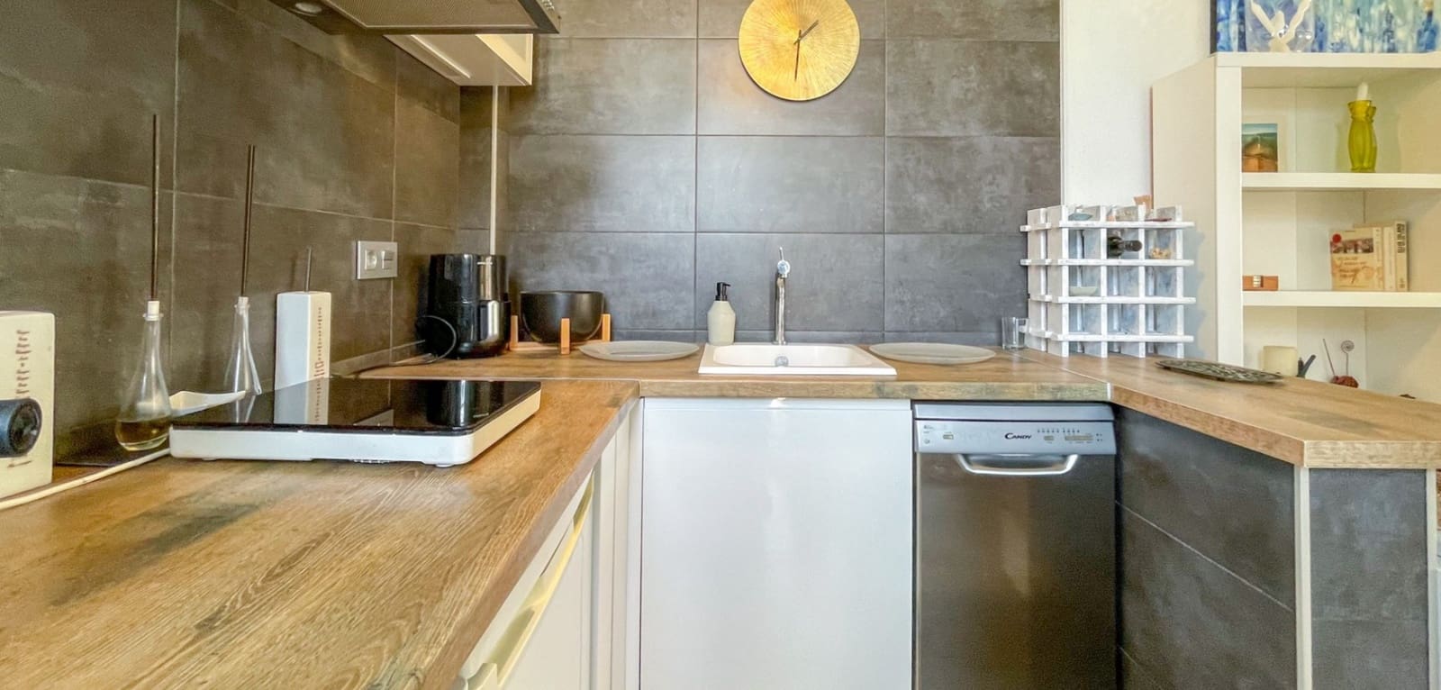 2 makuuhuone Omakotitalo myytävänä paikassa Torrevieja mukana uima-altaan - 197 900 € (Ref: 10021388)