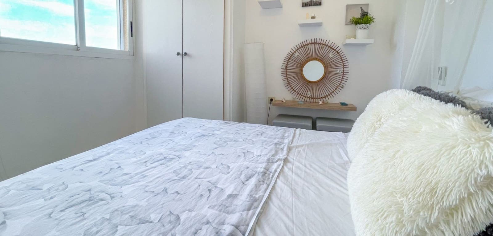 2 makuuhuone Omakotitalo myytävänä paikassa Torrevieja mukana uima-altaan - 197 900 € (Ref: 10021388)