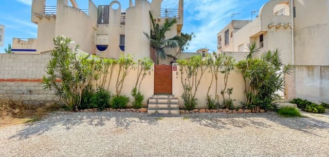 2 quarto Casa em Banda para venda em El Chaparral - La Siesta - La Torreta, Torrevieja com piscina - 197 900 € (Ref: 10021388)