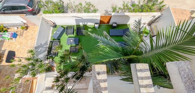 2 quarto Casa em Banda para venda em El Chaparral - La Siesta - La Torreta, Torrevieja com piscina - 197 900 € (Ref: 10021388)