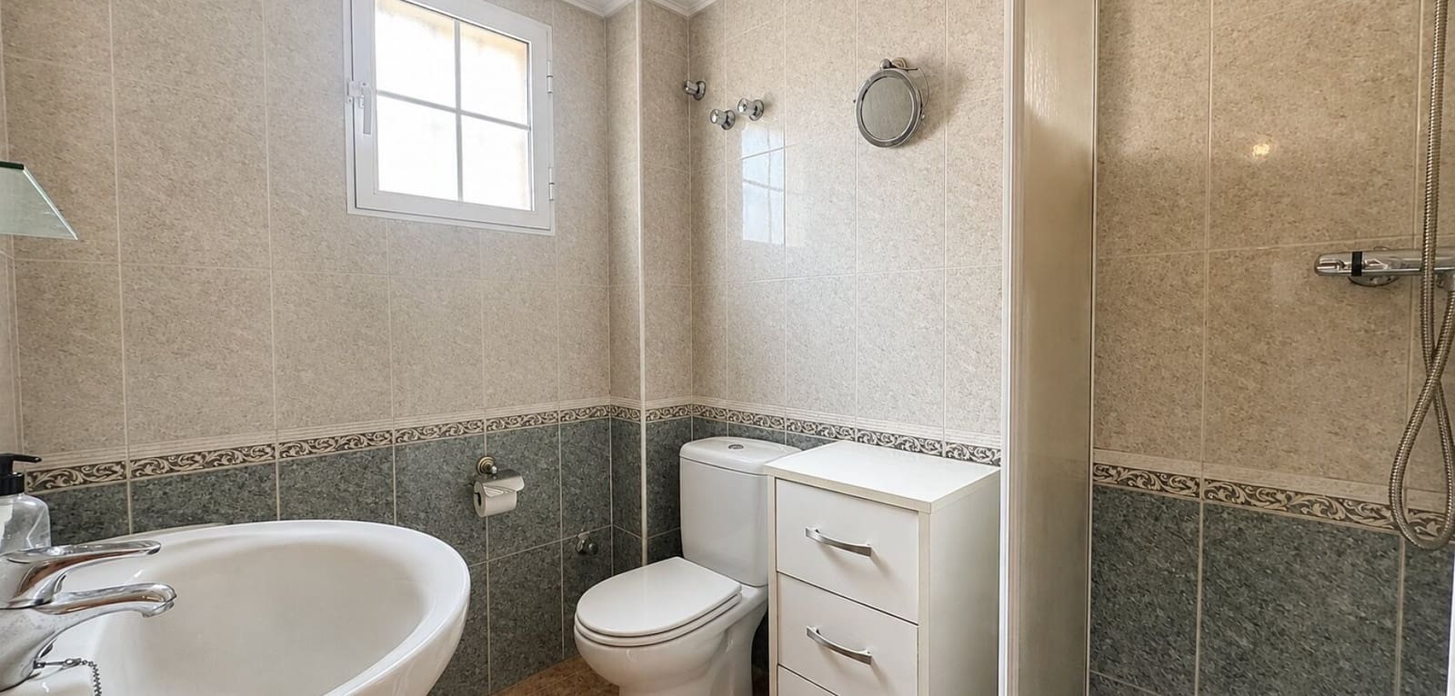 2 makuuhuone Omakotitalo myytävänä paikassa Playa Flamenca mukana uima-altaan - 199 500 € (Ref: 10022893)