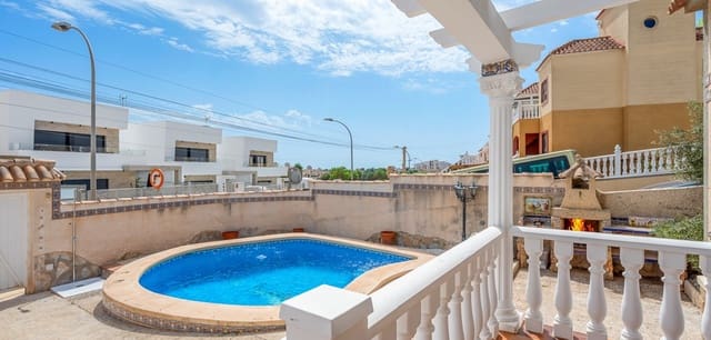 3 sypialnia Willa na sprzedaż w Villamartin, Orihuela z basenem - 229 000 € (Ref: 10024451)