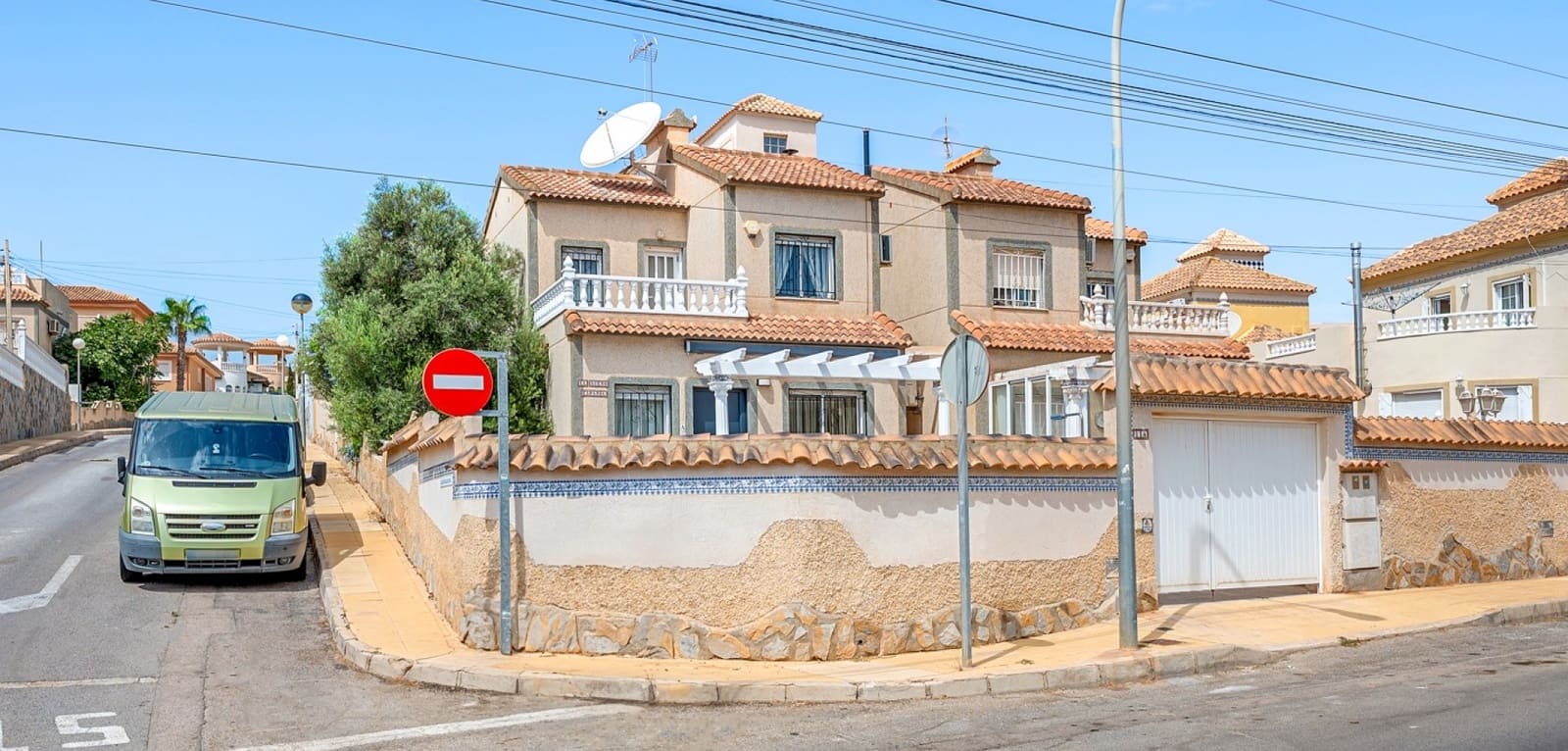 3 camera da letto Villa in vendita in Villamartin con piscina - 229.000 € (Rif: 10024451)