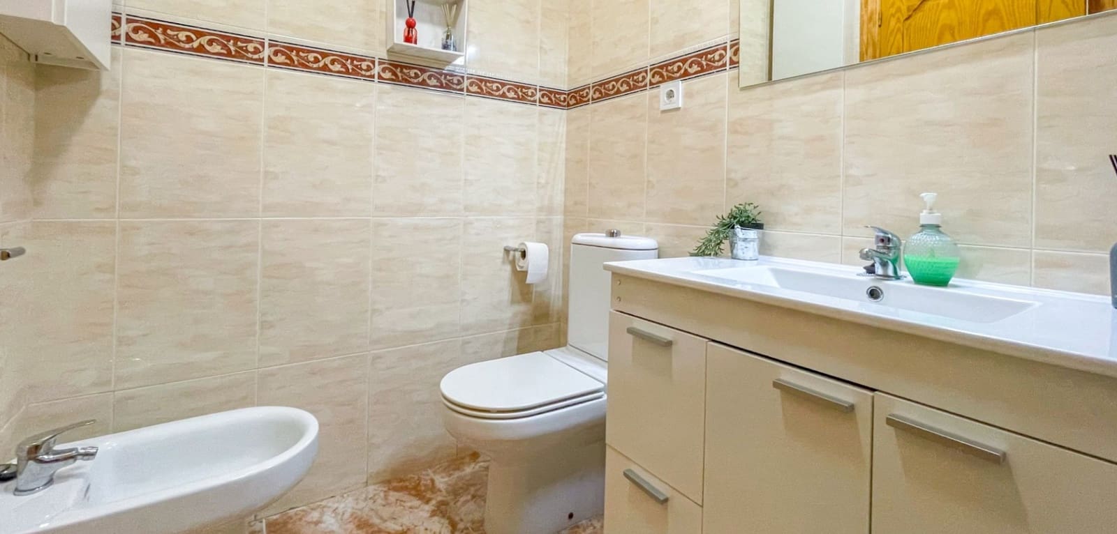 4 camera da letto Villa in vendita in Lo Pagan con garage - 220.000 € (Rif: 10024604)
