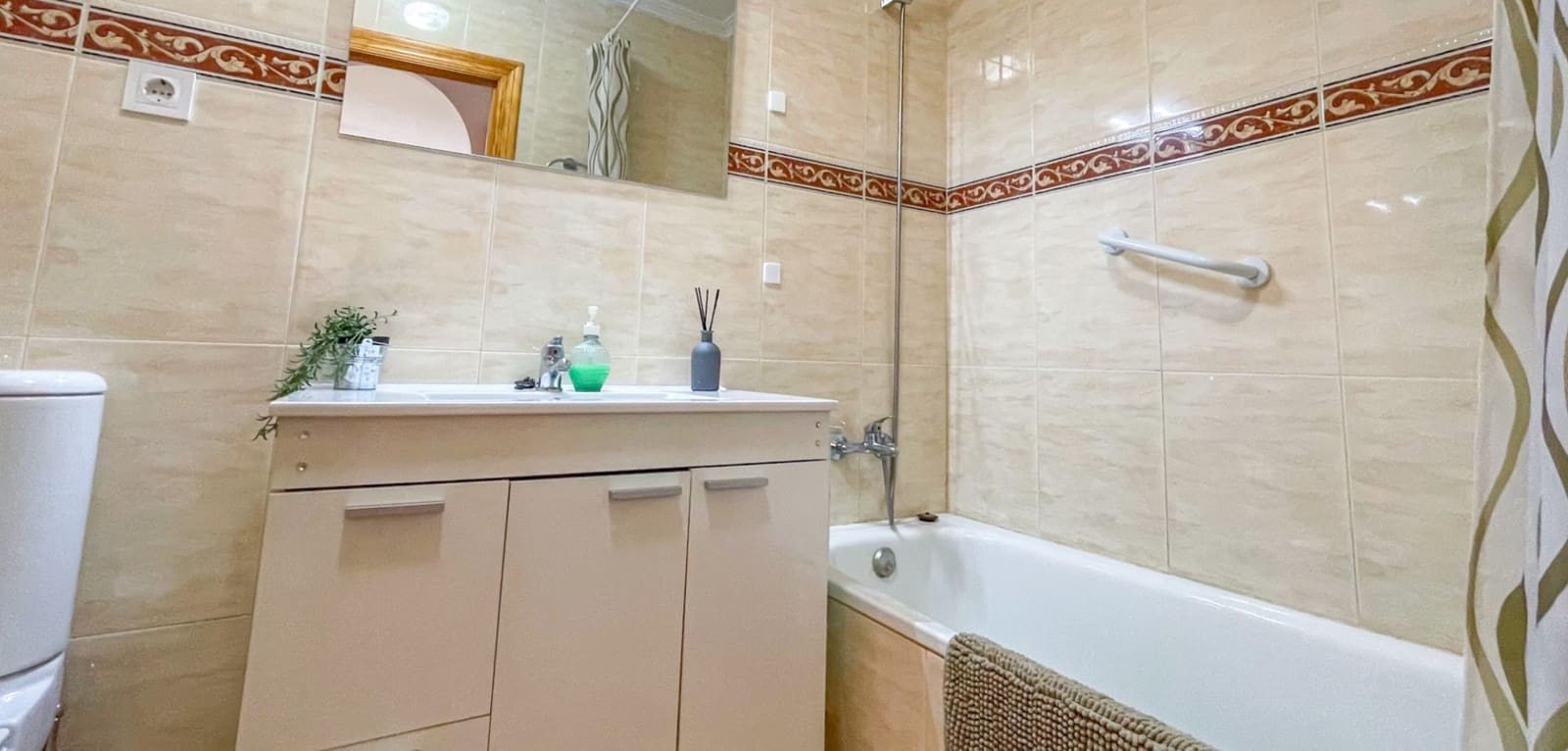 4 camera da letto Villa in vendita in Lo Pagan con garage - 220.000 € (Rif: 10024604)