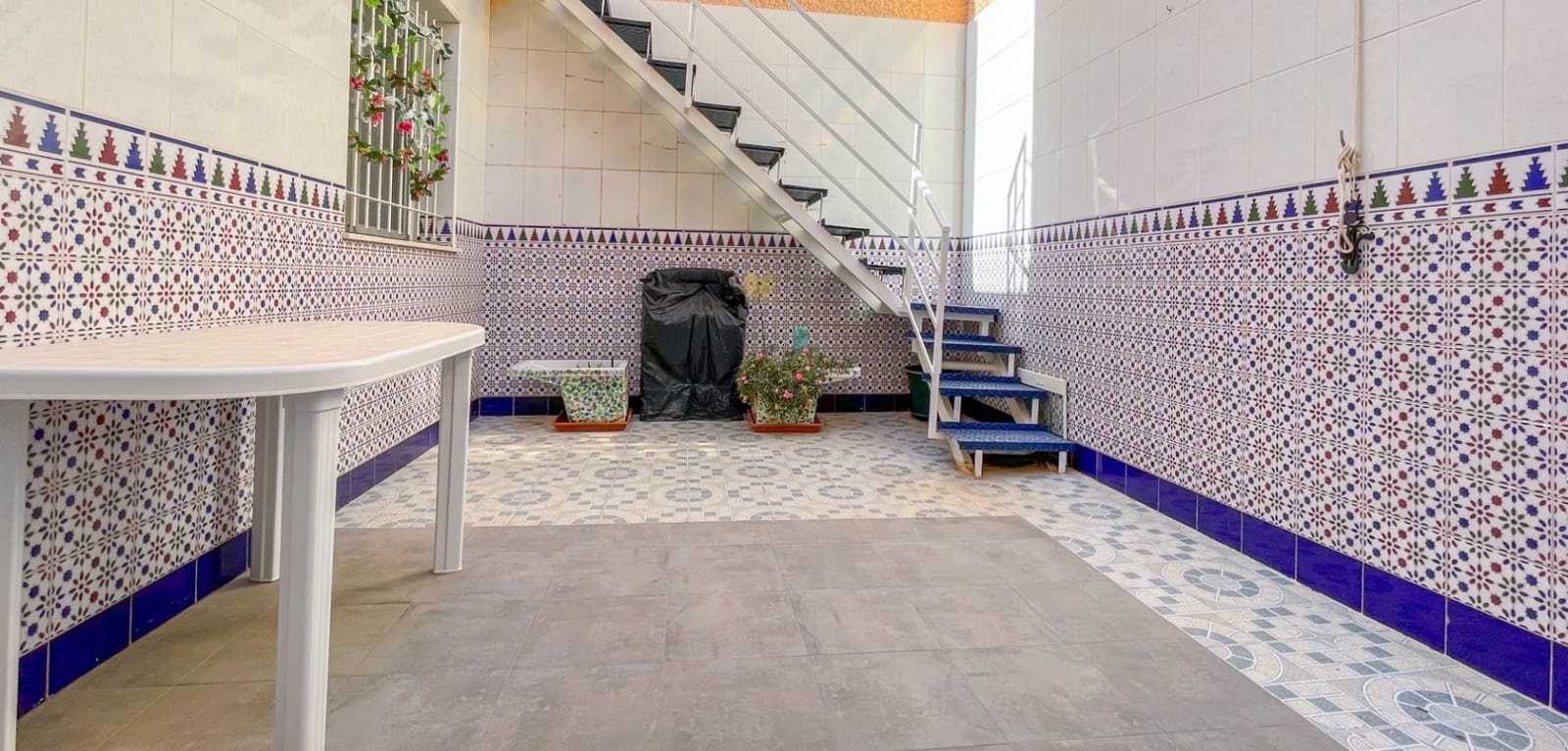 4 camera da letto Villa in vendita in Lo Pagan con garage - 220.000 € (Rif: 10024604)