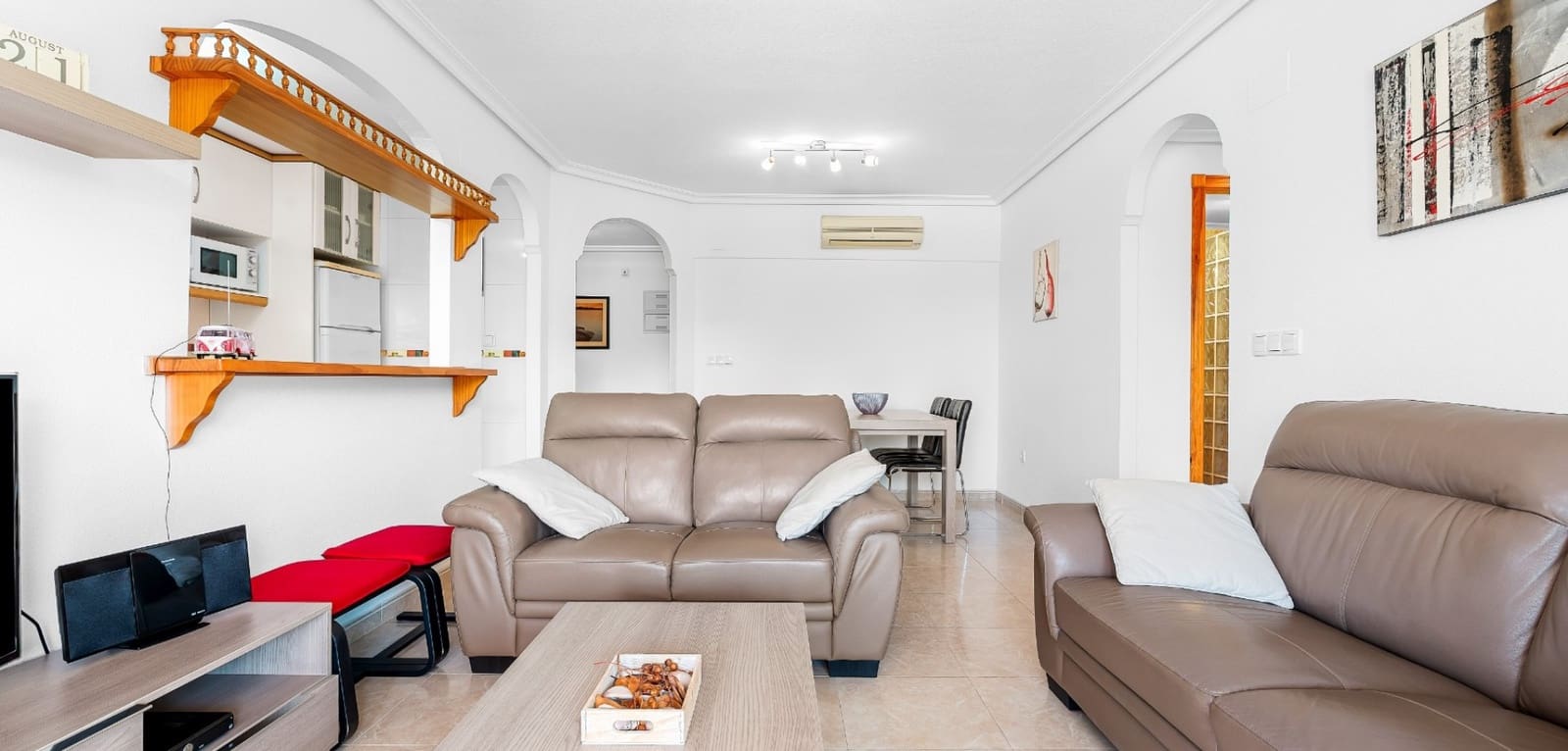 Apartamento de 2 habitaciones en Playa Flamenca en venta con piscina - 215.000 € (Ref: 10035636)