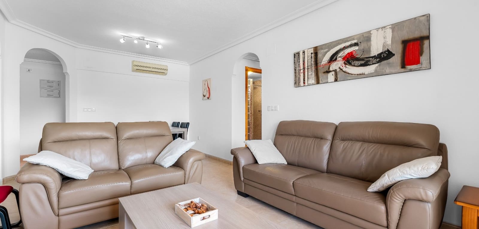 Apartamento de 2 habitaciones en Playa Flamenca en venta con piscina - 215.000 € (Ref: 10035636)