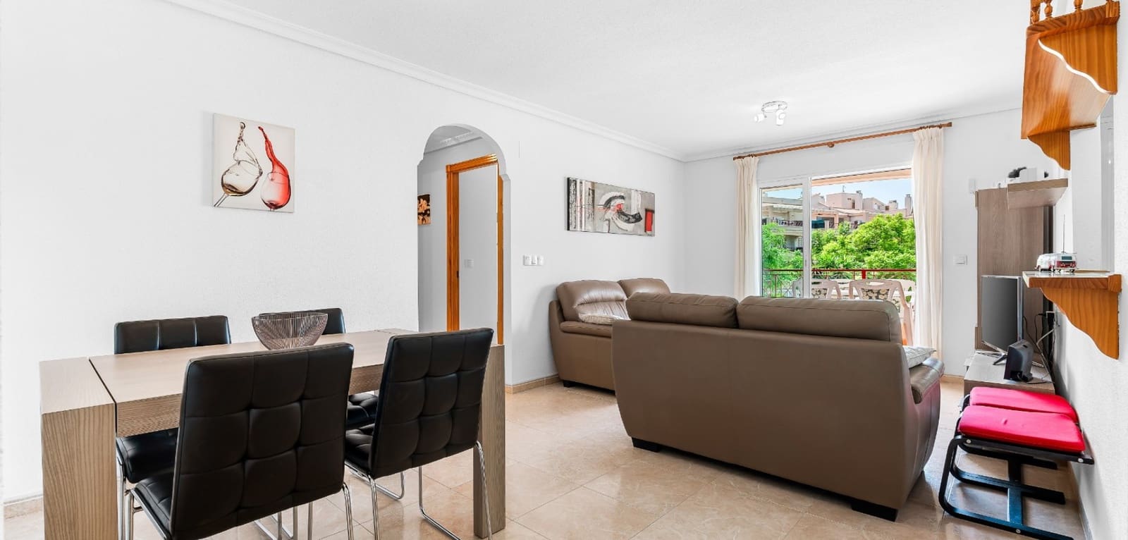 Apartamento de 2 habitaciones en Playa Flamenca en venta con piscina - 215.000 € (Ref: 10035636)