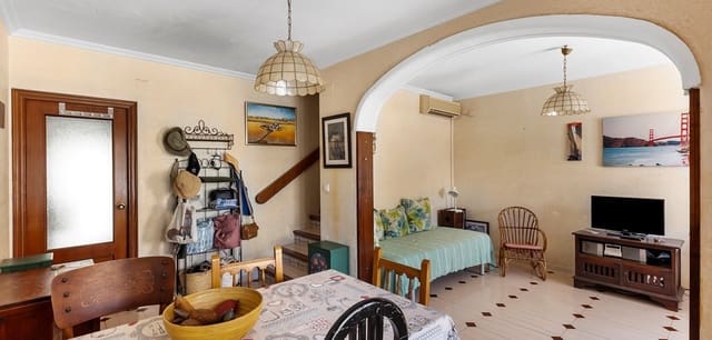 3 bedroom Townhouse for sale in La Mata, Torrevieja with pool - € 249,500 (Ref: 10035637)
