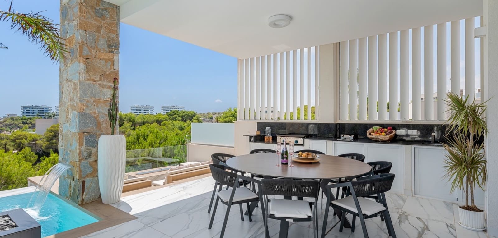 4 sypialnia Willa na sprzedaż w Las Colinas Golf z basenem - 2 600 000 € (Ref: 10035639)