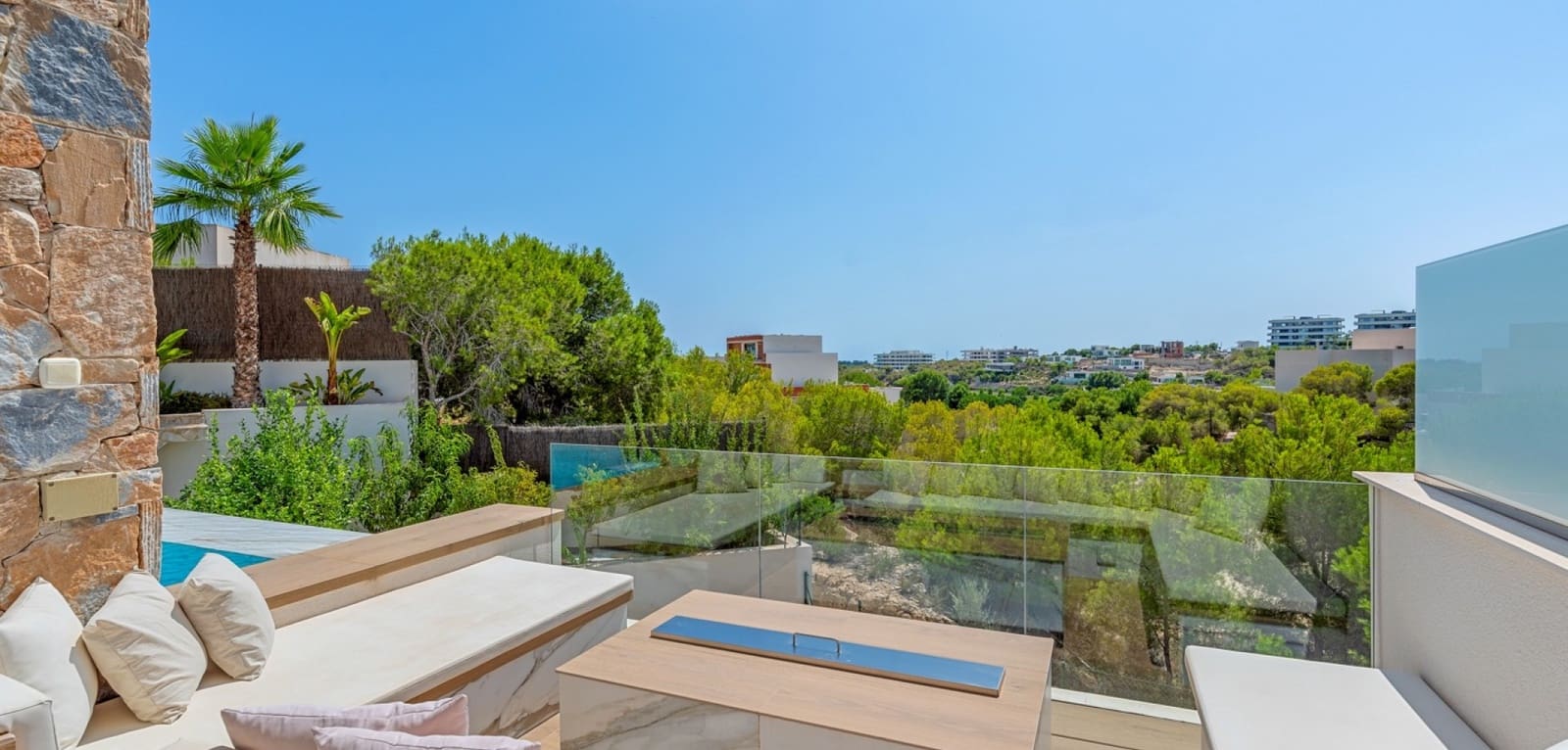 4 sypialnia Willa na sprzedaż w Las Colinas Golf z basenem - 2 600 000 € (Ref: 10035639)