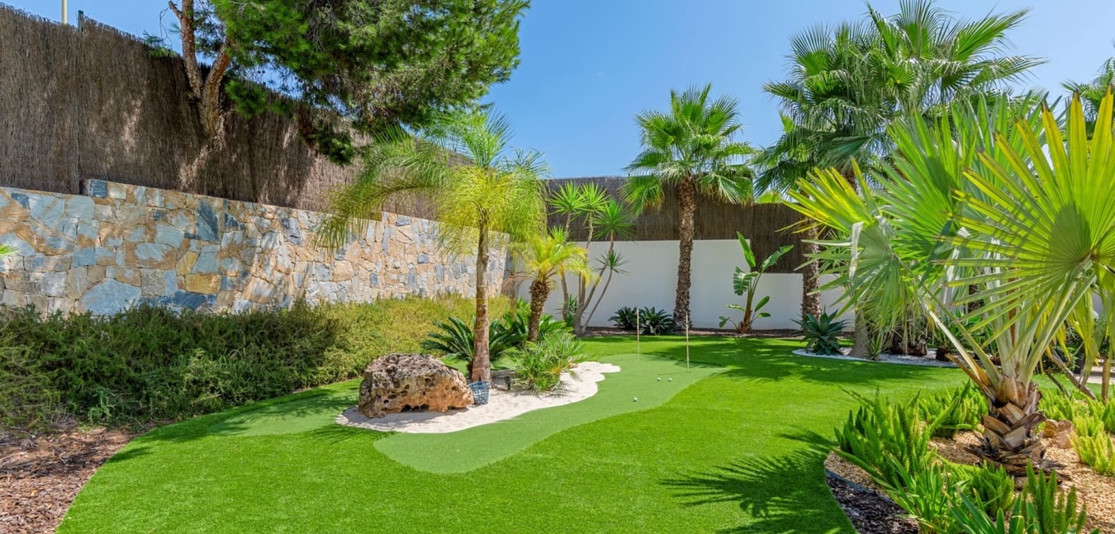 4 sypialnia Willa na sprzedaż w Las Colinas Golf z basenem - 2 600 000 € (Ref: 10035639)