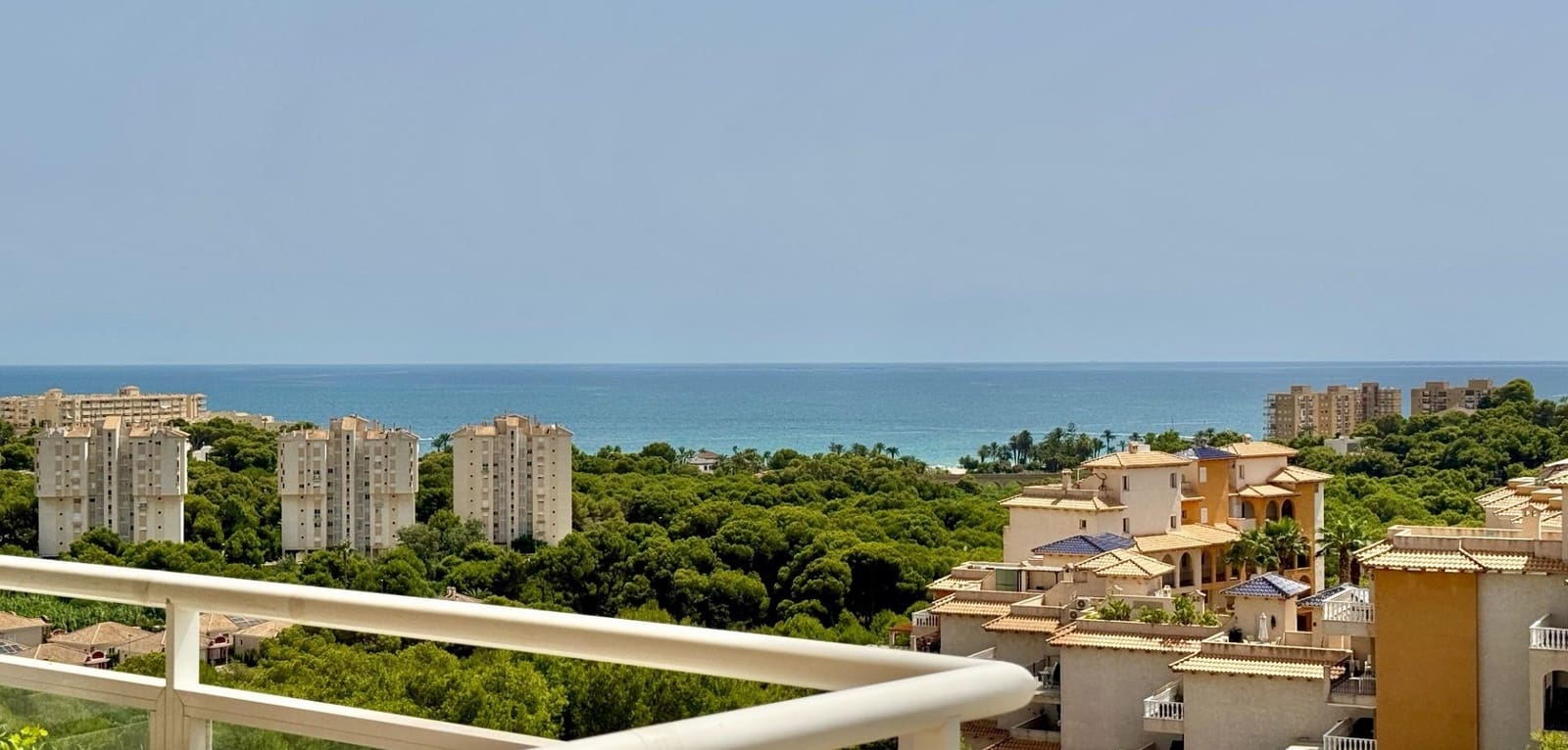 2 soveværelse Lejlighed til salg i Dehesa de Campoamor med swimmingpool - € 199.000 (Ref: 10039047)
