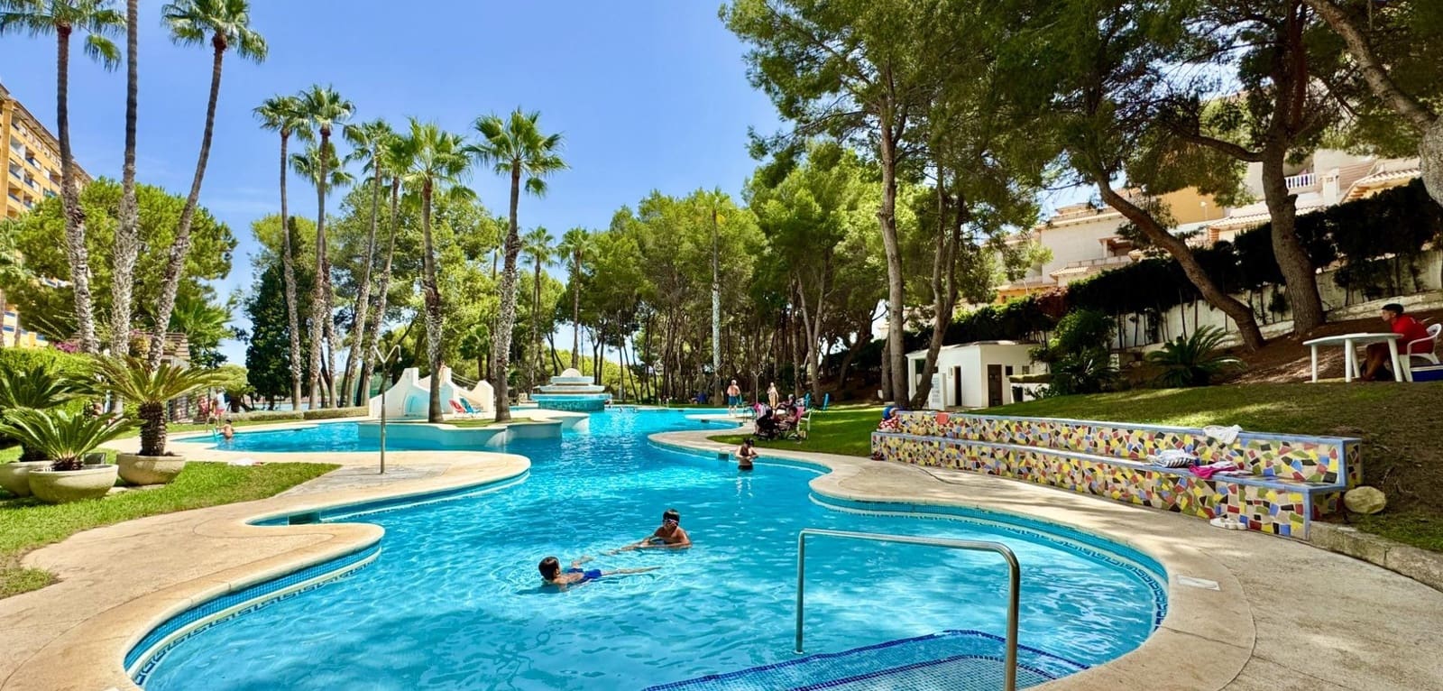2 soveværelse Lejlighed til salg i Dehesa de Campoamor med swimmingpool - € 199.000 (Ref: 10039047)