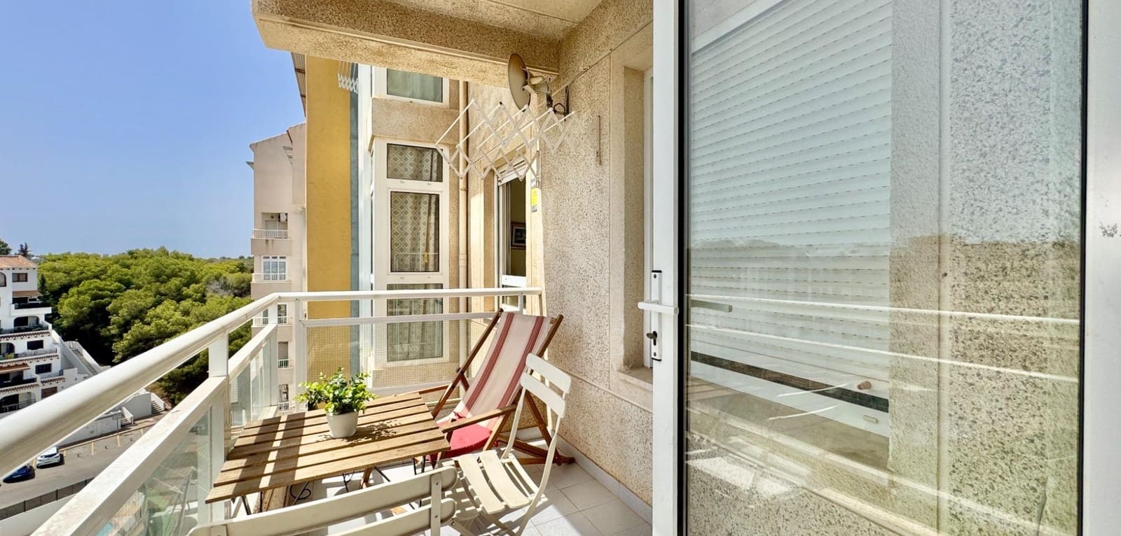 2 soveværelse Lejlighed til salg i Dehesa de Campoamor med swimmingpool - € 199.000 (Ref: 10039047)