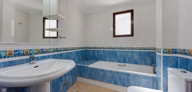 3 sypialnia Apartament na sprzedaż w San Miguel de Salinas z basenem - 159 990 € (Ref: 10039048)