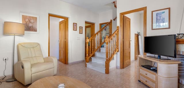 3 chambre Bungalow à vendre à Lomas de Cabo Roig - Los Dolses, Orihuela avec piscine - 159 000 € (Ref: 10041527)