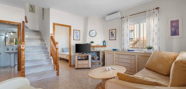 3 chambre Bungalow à vendre à Lomas de Cabo Roig - Los Dolses, Orihuela avec piscine - 159 000 € (Ref: 10041527)