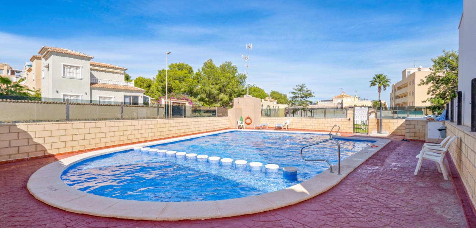 3 chambre Bungalow à vendre à Orihuela Costa avec piscine - 159 000 € (Ref: 10041527)
