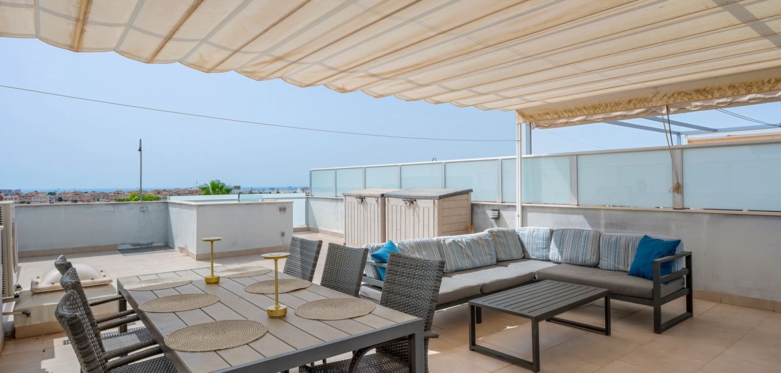 2 camera da letto Bungalow in vendita in Orihuela Costa con piscina - 289.000 € (Rif: 10041528)