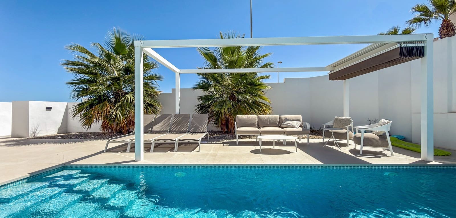 4 soverom Villa til salgs i Ciudad Quesada med svømmebasseng - € 650 000 (Ref: 10044108)