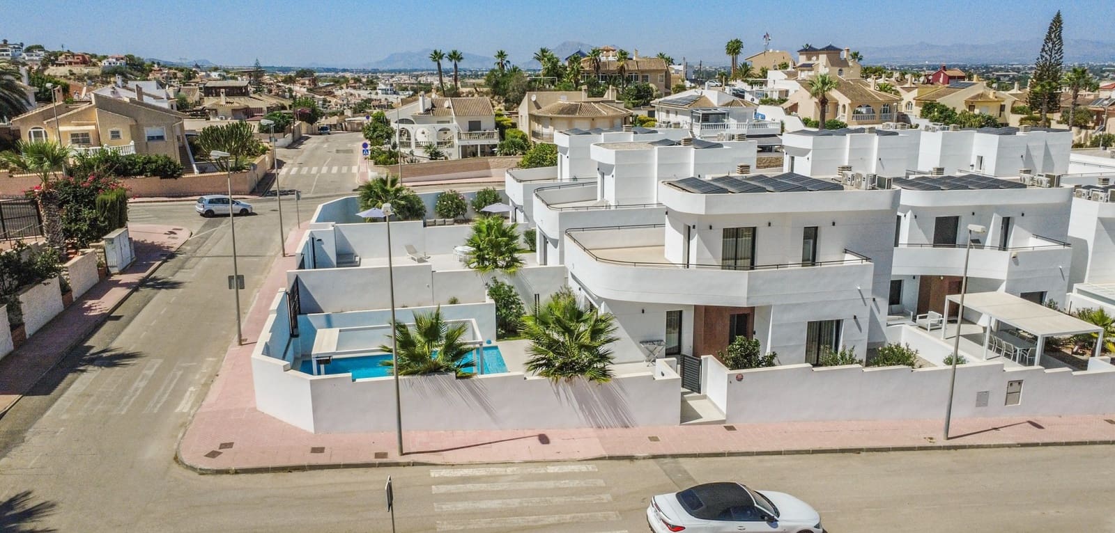 4 soverom Villa til salgs i Ciudad Quesada med svømmebasseng - € 650 000 (Ref: 10044108)