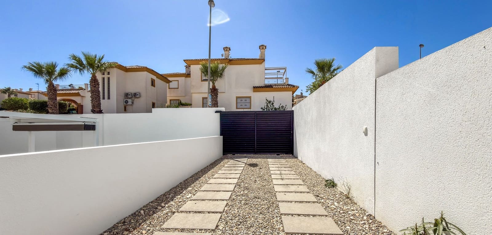 4 soverom Villa til salgs i Ciudad Quesada med svømmebasseng - € 650 000 (Ref: 10044108)