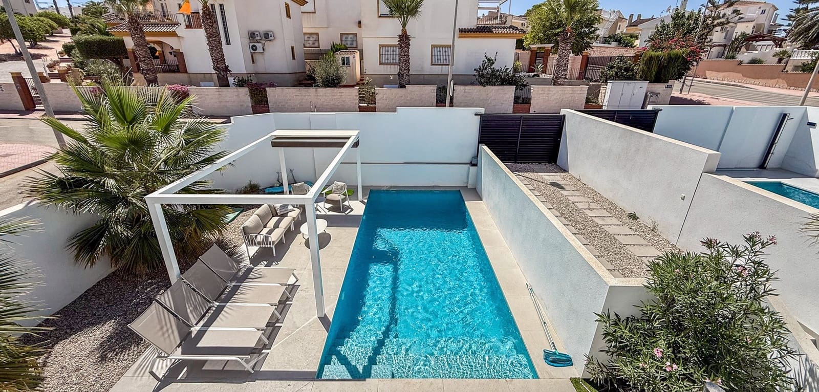4 soverom Villa til salgs i Ciudad Quesada med svømmebasseng - € 650 000 (Ref: 10044108)