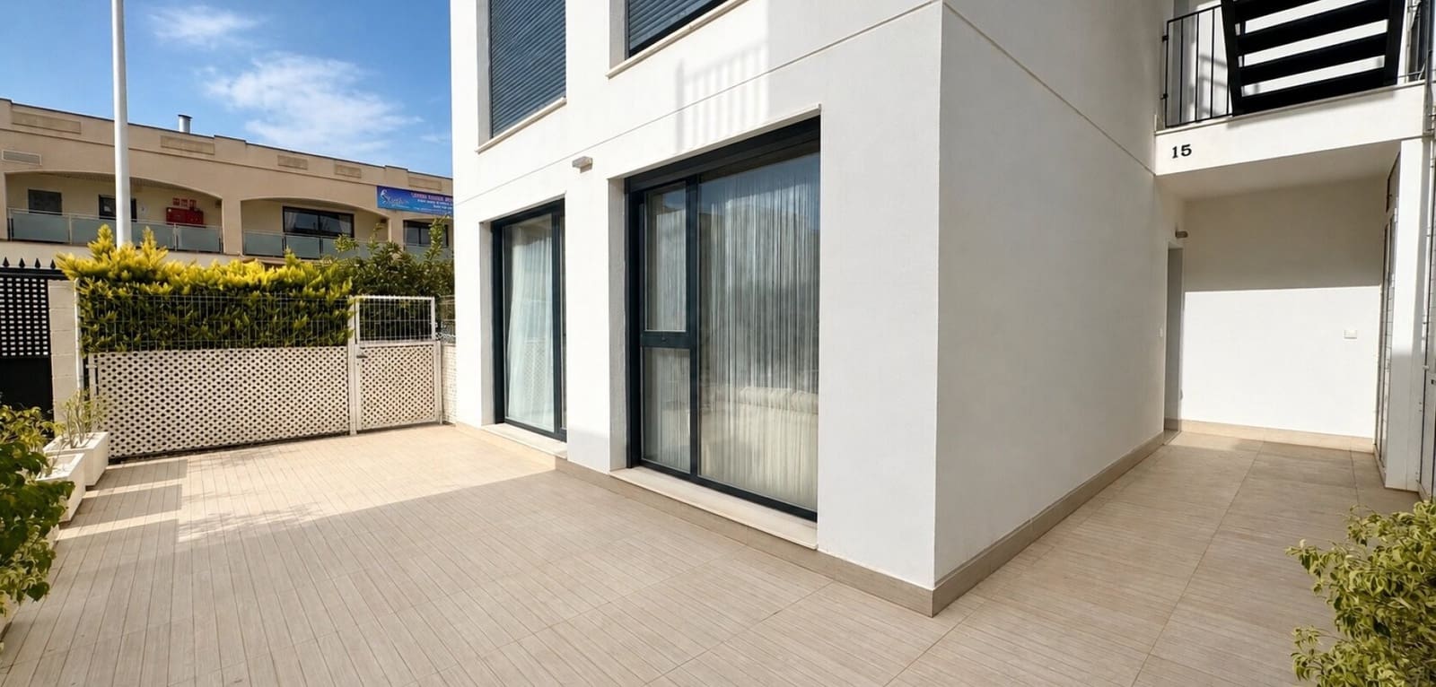 3 sypialnia Apartament na sprzedaż w Orihuela Costa z basenem garażem - 295 000 € (Ref: 10044200)