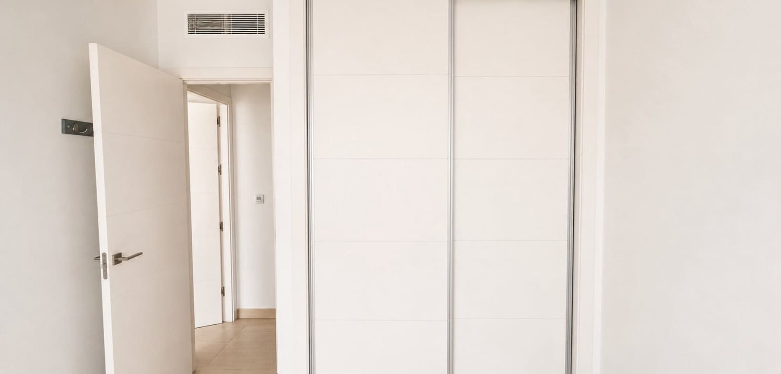 3 sypialnia Apartament na sprzedaż w Orihuela Costa z basenem garażem - 295 000 € (Ref: 10044200)