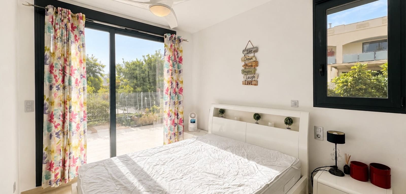 3 sypialnia Apartament na sprzedaż w Orihuela Costa z basenem garażem - 295 000 € (Ref: 10044200)